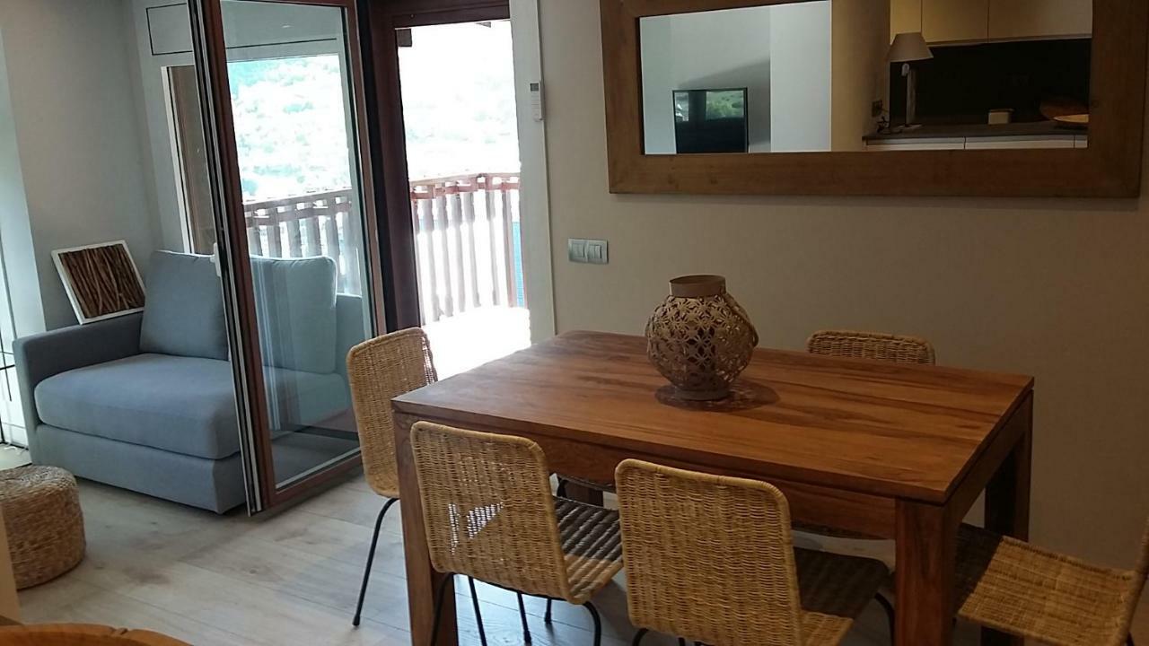 Apartamento Gausac Exterior photo