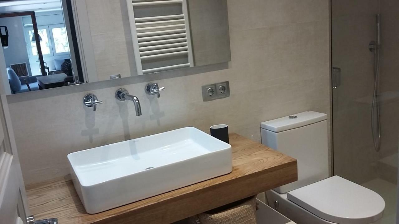 Apartamento Gausac Exterior photo